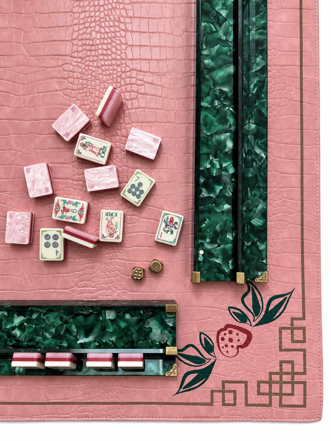CROCODILE FAUX LEATHER MAT - ROSE DE CHINE
